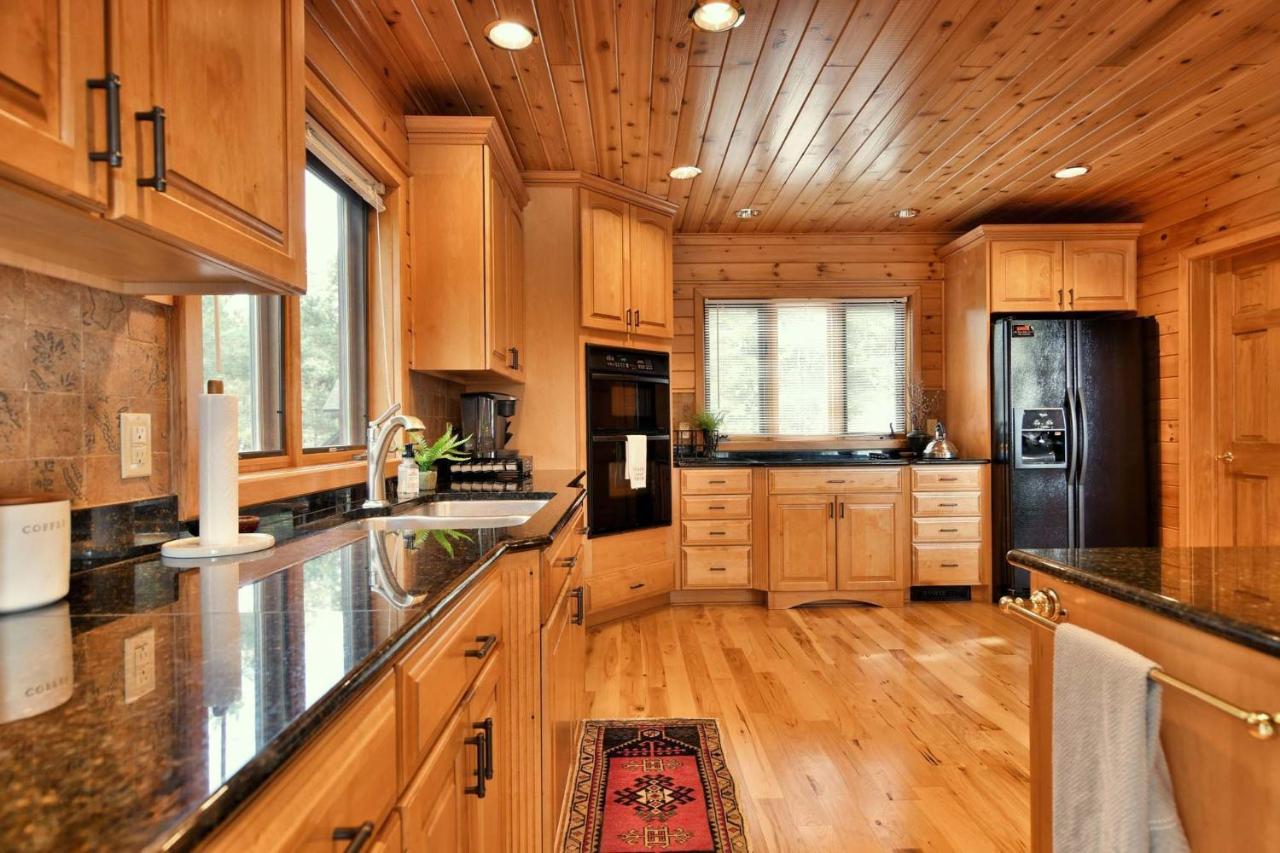 Majestic Moose Lodge Home Cable ภายนอก รูปภาพ