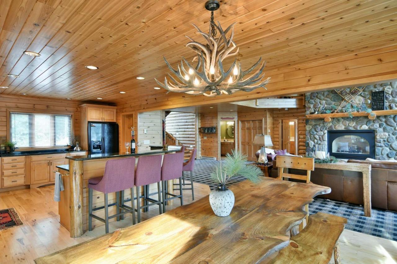 Majestic Moose Lodge Home Cable ภายนอก รูปภาพ